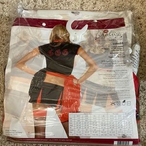 FORPLAY SCREAM LEADER COSTUME